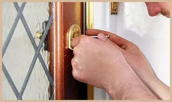 Elite Locksmith Services Milwaukee, WI 414-751-1872 - 2-lockout-service